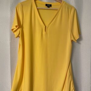 Jones New York Vibrant Yellow Short Sleeve Tee